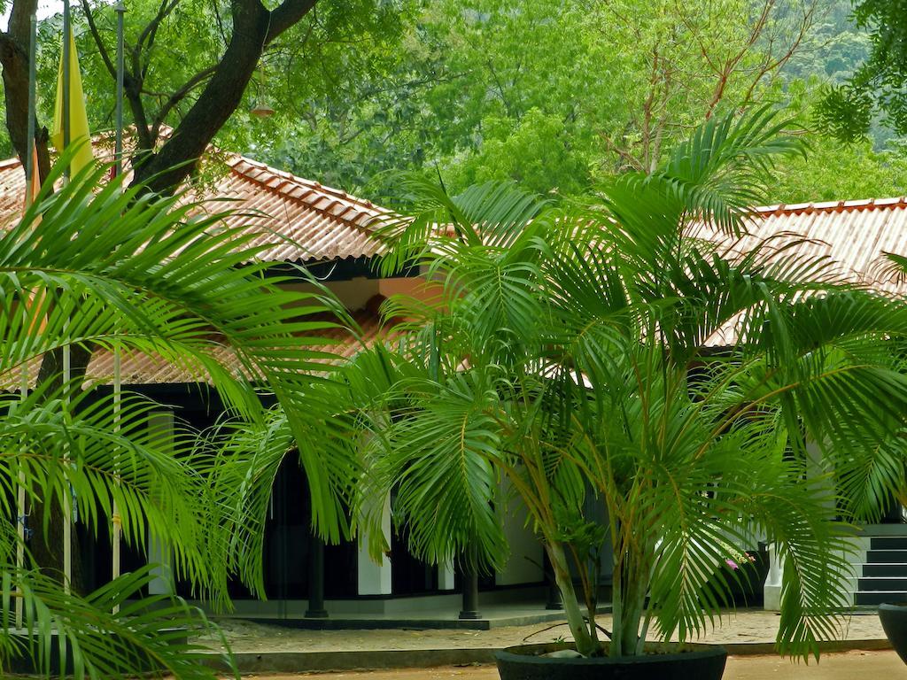 Jayasinghe Holiday Resort Kataragama Zewnętrze zdjęcie
